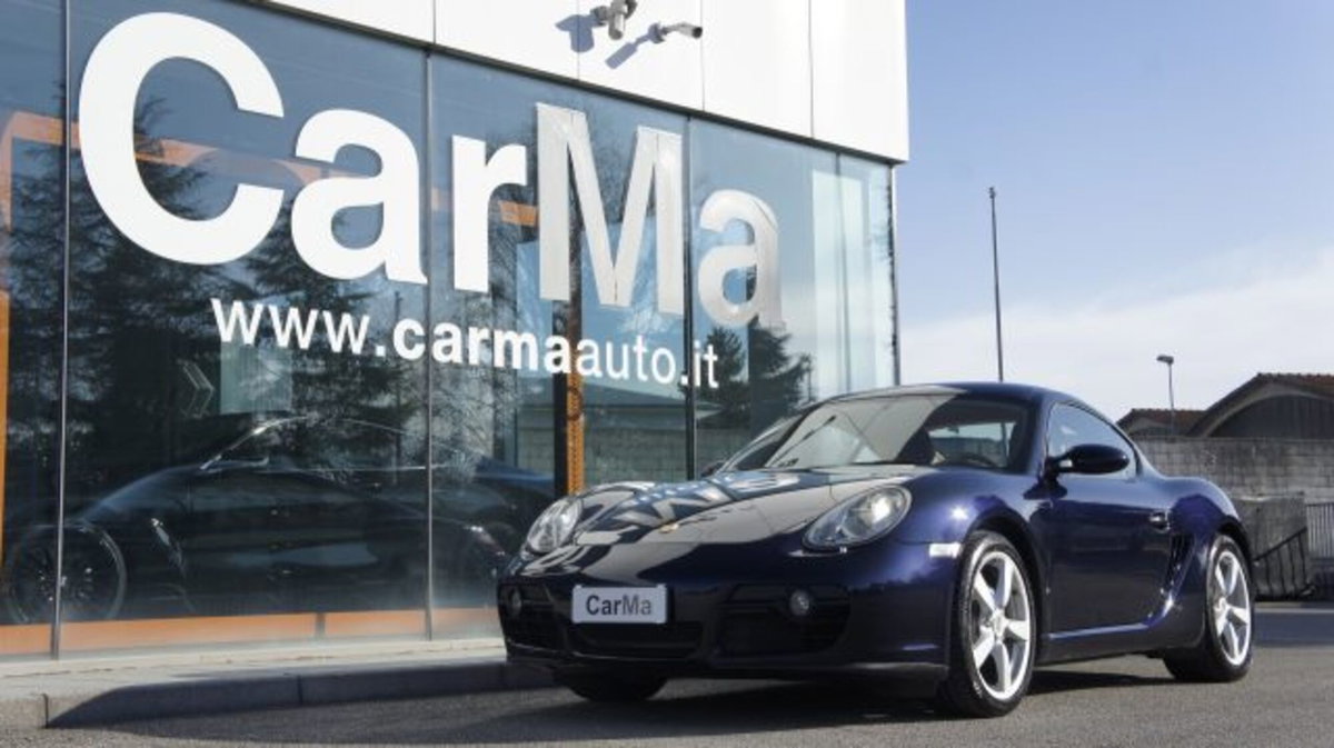 Porsche Cayman 2.7