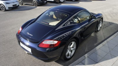 Porsche Cayman 2.7 (7)