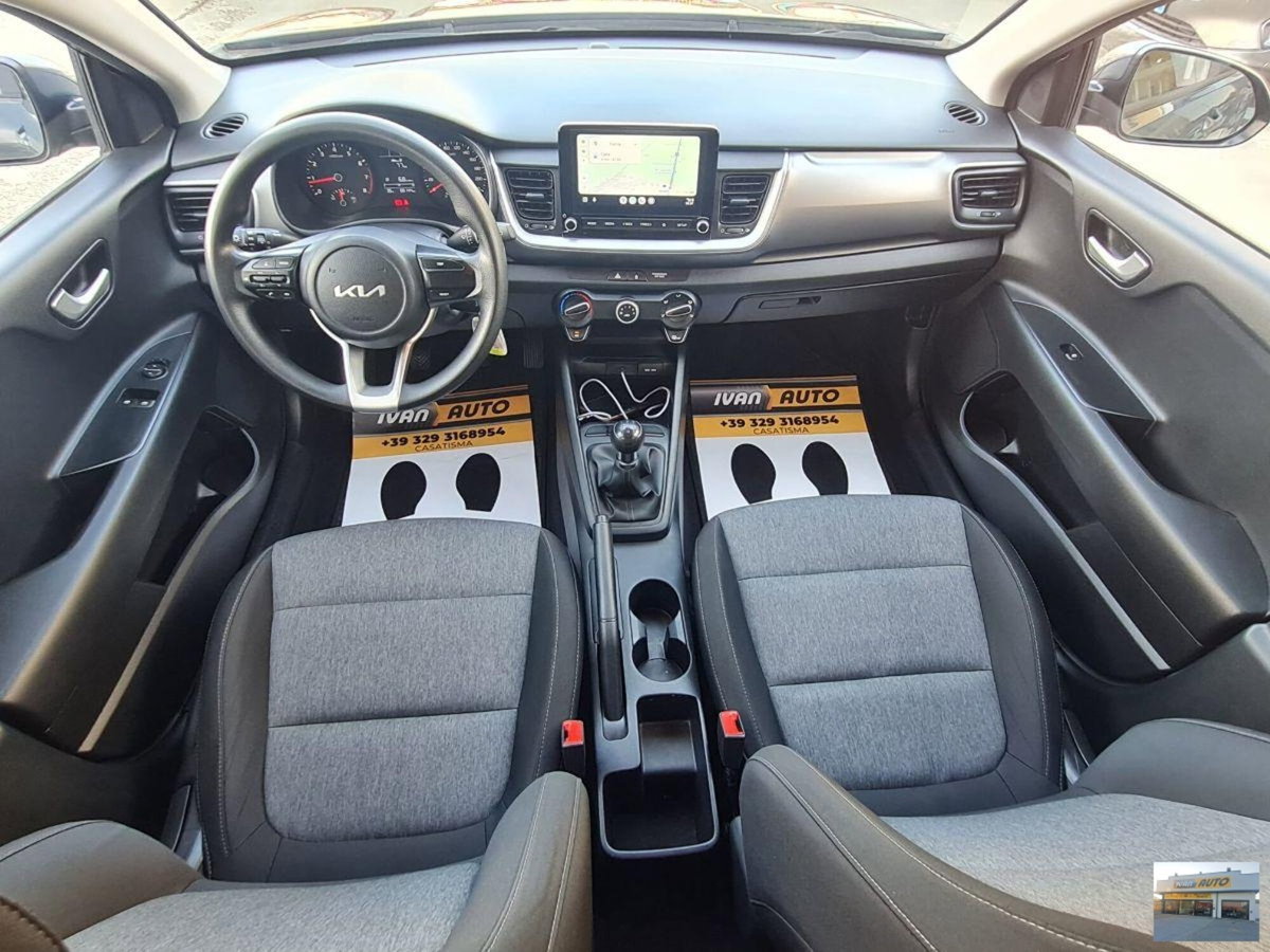 Kia Stonic 1.2 MPI 84 CV Style (10)