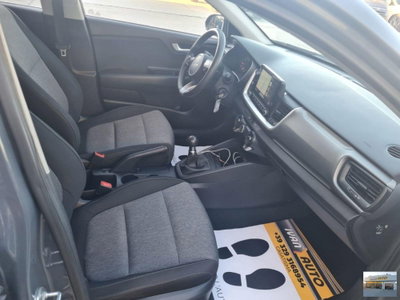 Kia Stonic 1.2 MPI 84 CV Style (13)