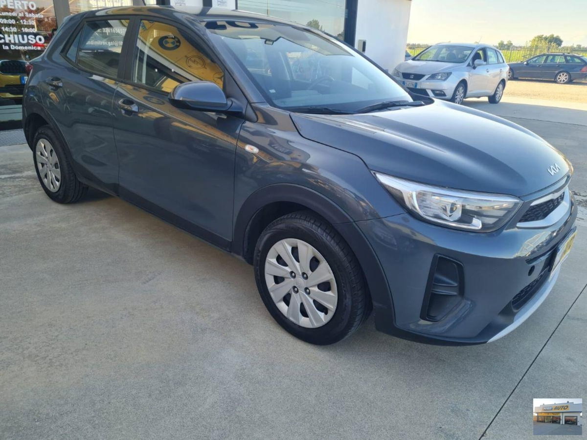 Kia Stonic 1.2 MPI 84 CV Style (3)