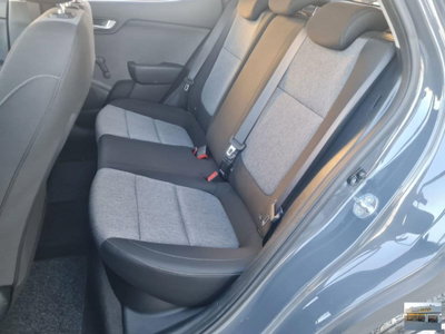 Kia Stonic 1.2 MPI 84 CV Style (12)