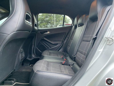 Mercedes-Benz GLA SUV 200 CDI Automatic 4Matic Sport (17)