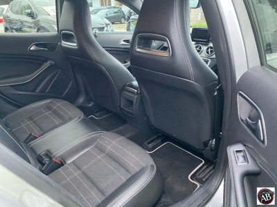 Mercedes-Benz GLA SUV 200 CDI Automatic 4Matic Sport (18)