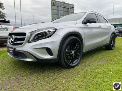 Mercedes-Benz GLA SUV 200 CDI Automatic 4Matic Sport (2)