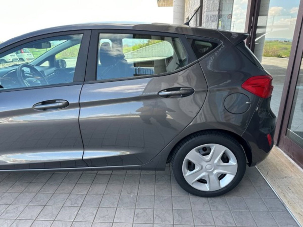 Ford Fiesta 1.5 TDCi 5 porte Plus (10)