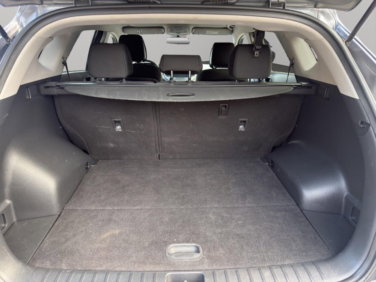 Hyundai Tucson 1.7 CRDi Comfort (13)