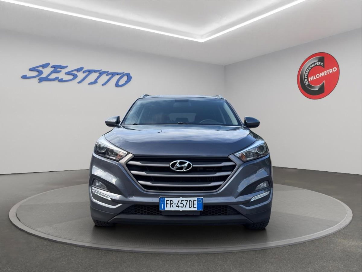 Hyundai Tucson 1.7 CRDi Comfort (2)