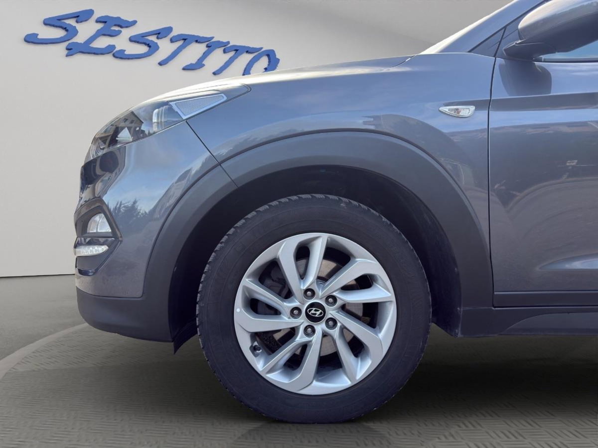 Hyundai Tucson 1.7 CRDi Comfort (3)