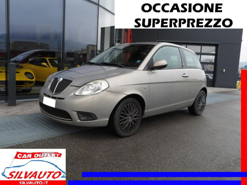 Lancia Ypsilon 1.4 New Oro Ecochic GPL