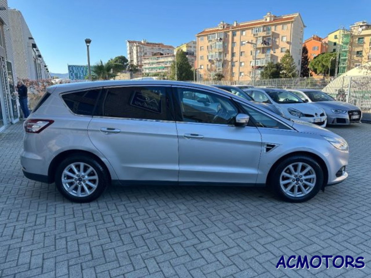 Ford S-Max 2.0 TDCi 150CV S&S Powershift 7p.ti Titanium Business (7)