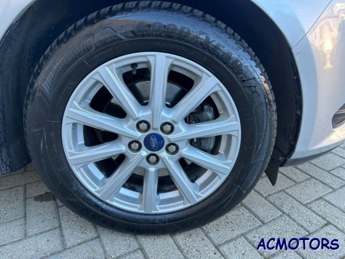 Ford S-Max 2.0 TDCi 150CV S&S Powershift 7p.ti Titanium Business (8)