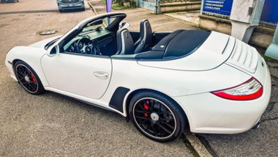 Porsche 911 Cabrio Carrera 4 GTS (2)