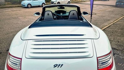 Porsche 911 Cabrio Carrera 4 GTS (3)