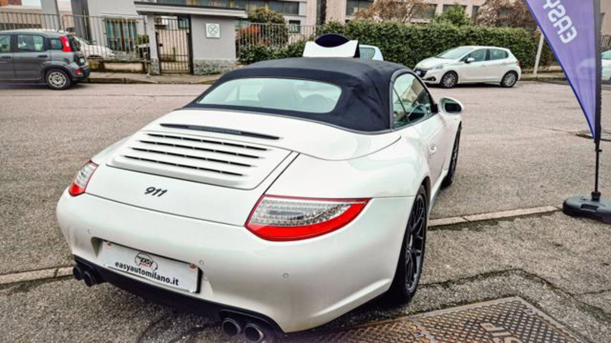 Porsche 911 Cabrio Carrera 4 GTS (4)