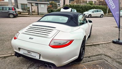Porsche 911 Cabrio Carrera 4 GTS (4)