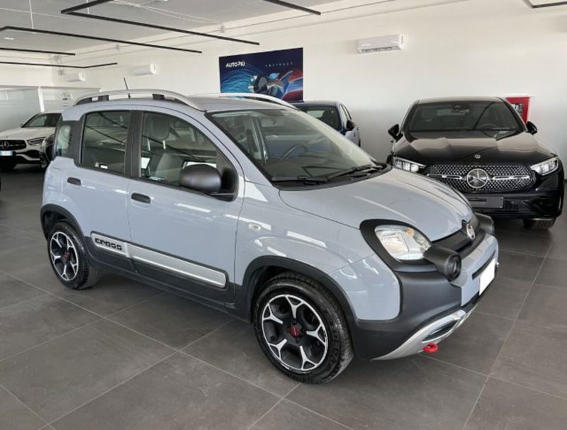Fiat Panda Cross 1.0 firefly hybrid Cross s&s 70cv 5p.ti