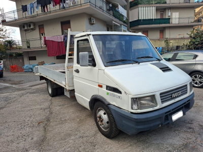 Iveco Daily Furgone 35.8 2.5 Diesel PC-TA Furg.Classic (3)