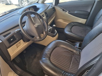 Lancia Musa 1.3 Multijet 16V 90 CV Platino (8)
