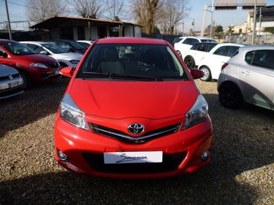 Toyota Yaris 1.0 5 porte Lounge usata
