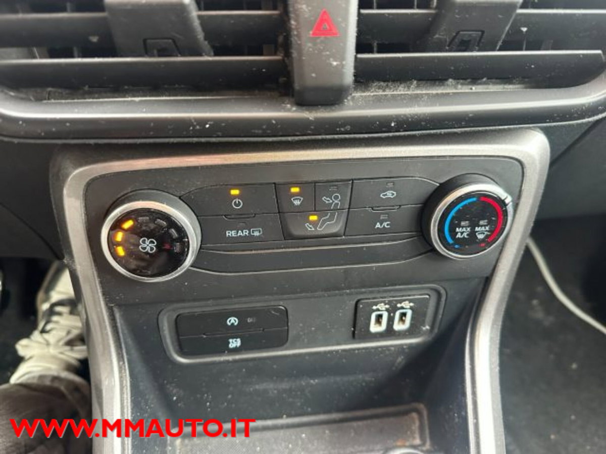Ford EcoSport 1.0 EcoBoost 100 CV Business (17)