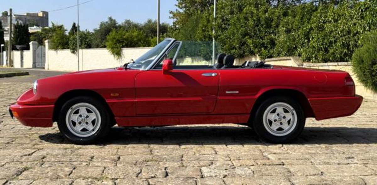 Alfa Romeo Spider 1.6 (13)