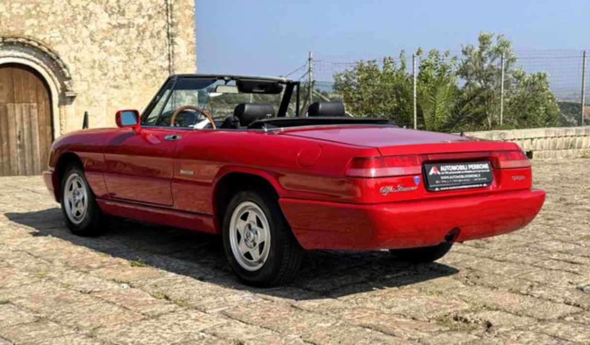 Alfa Romeo Spider 1.6 (15)