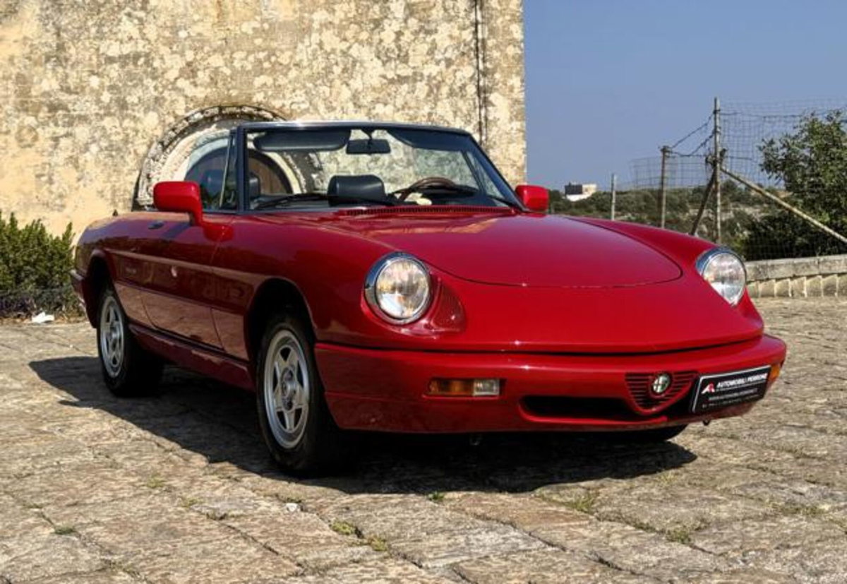 Alfa Romeo Spider 1.6 (17)
