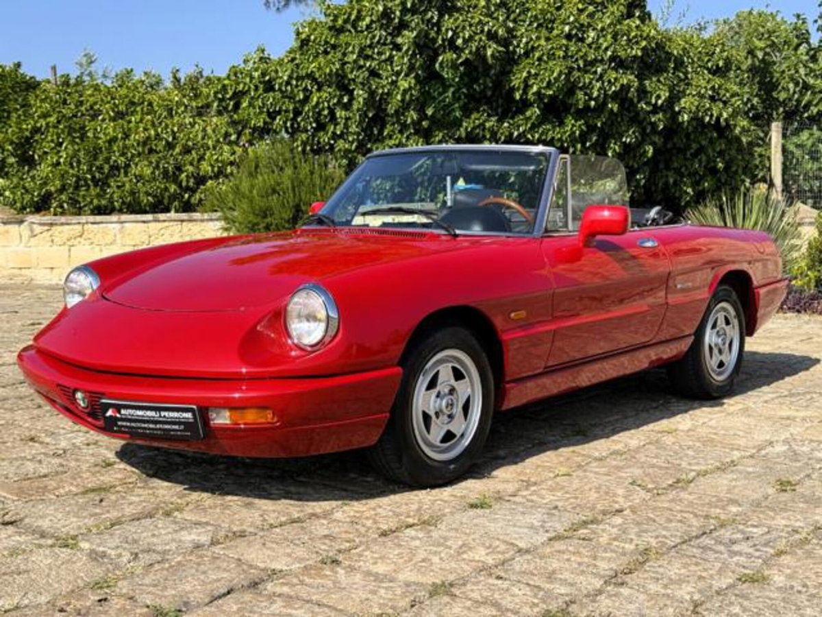 Alfa Romeo Spider 1.6 (5)