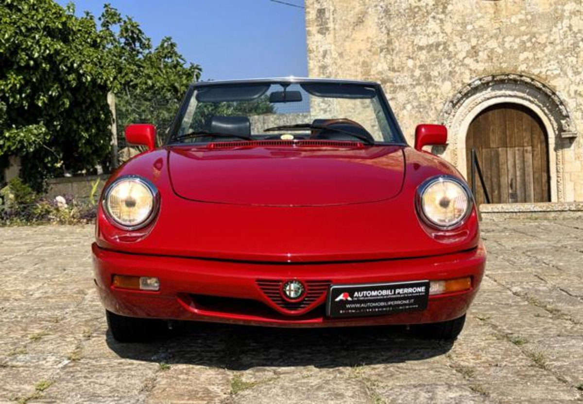 Alfa Romeo Spider 1.6 (6)
