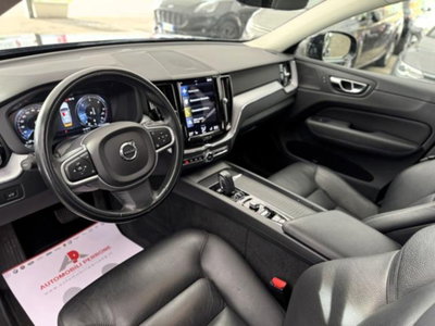 Volvo XC60 B4 Geartronic Momentum Pro (6)
