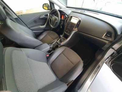 Opel Astra 1.7 CDTI 125CV 5 porte Cosmo (11)