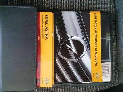 Opel Astra 1.7 CDTI 125CV 5 porte Cosmo (19)