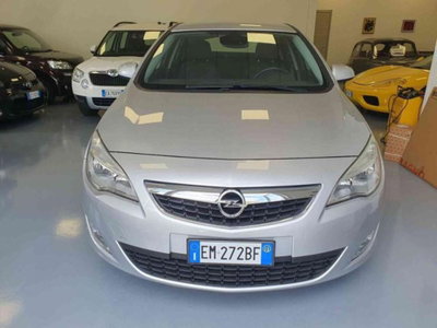 Opel Astra 1.7 CDTI 125CV 5 porte Cosmo (2)