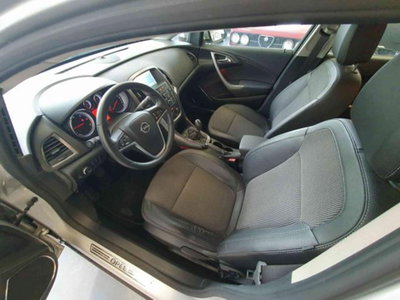 Opel Astra 1.7 CDTI 125CV 5 porte Cosmo (7)