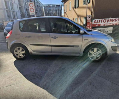 Renault Scenic E-Tech Electric 1.6 16V Luxe Dynamique (8)