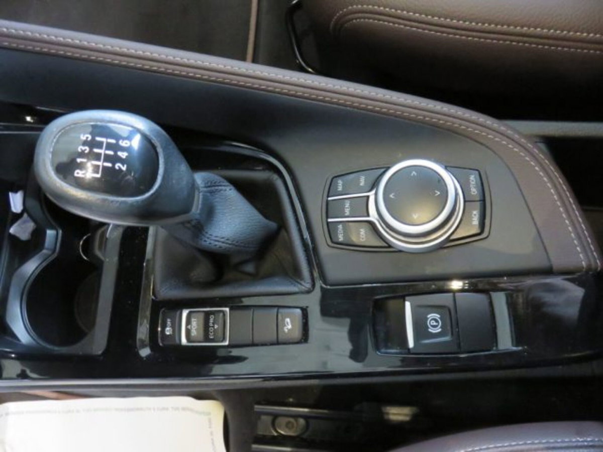 BMW X1 xDrive18d xLine Plus (10)