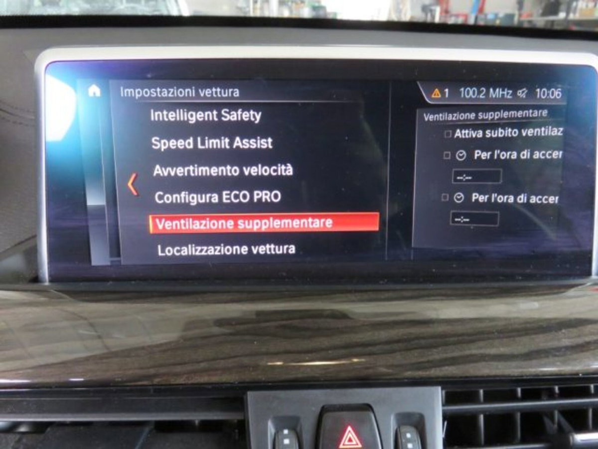 BMW X1 xDrive18d xLine Plus (14)