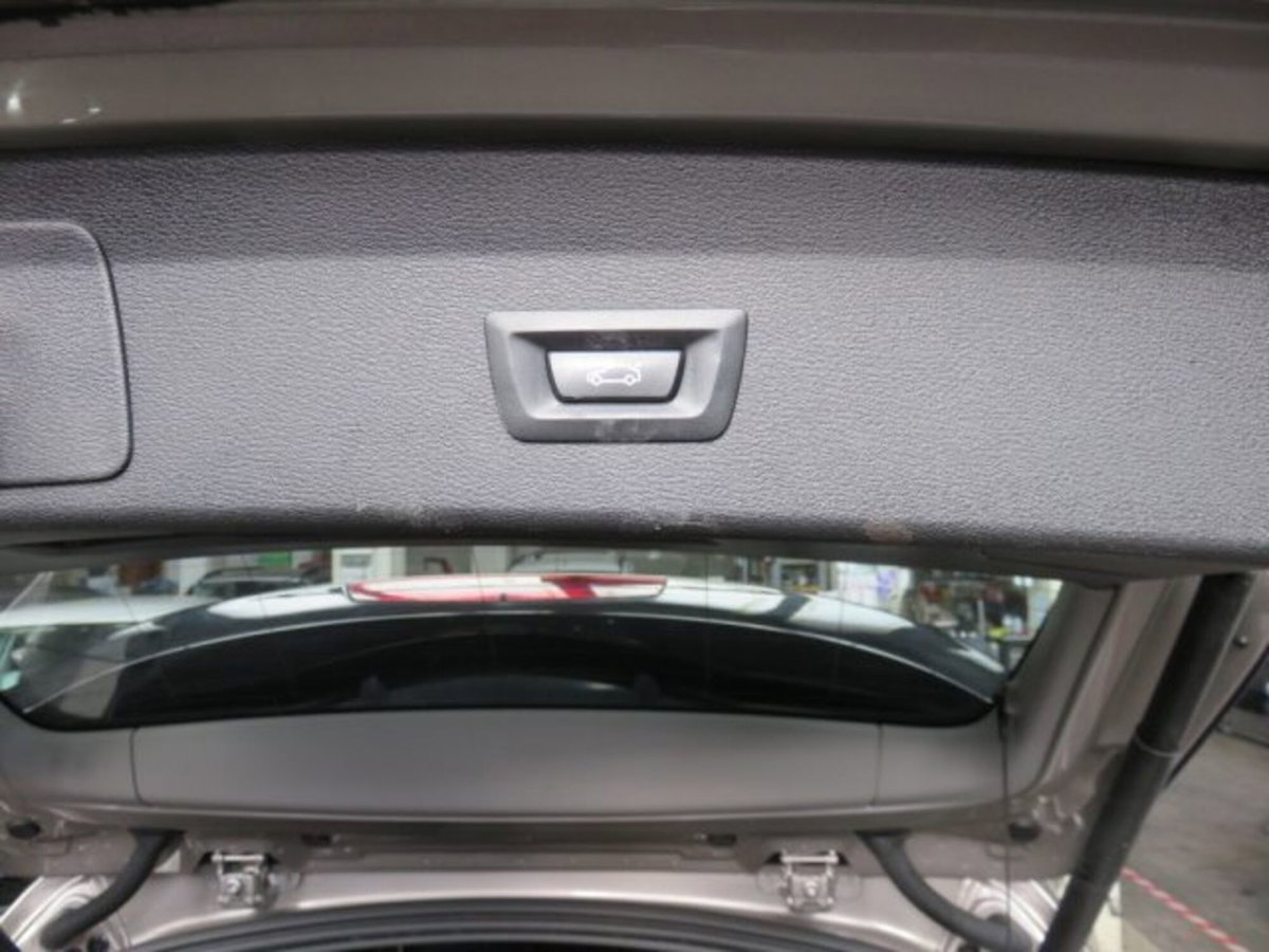 BMW X1 xDrive18d xLine Plus (17)