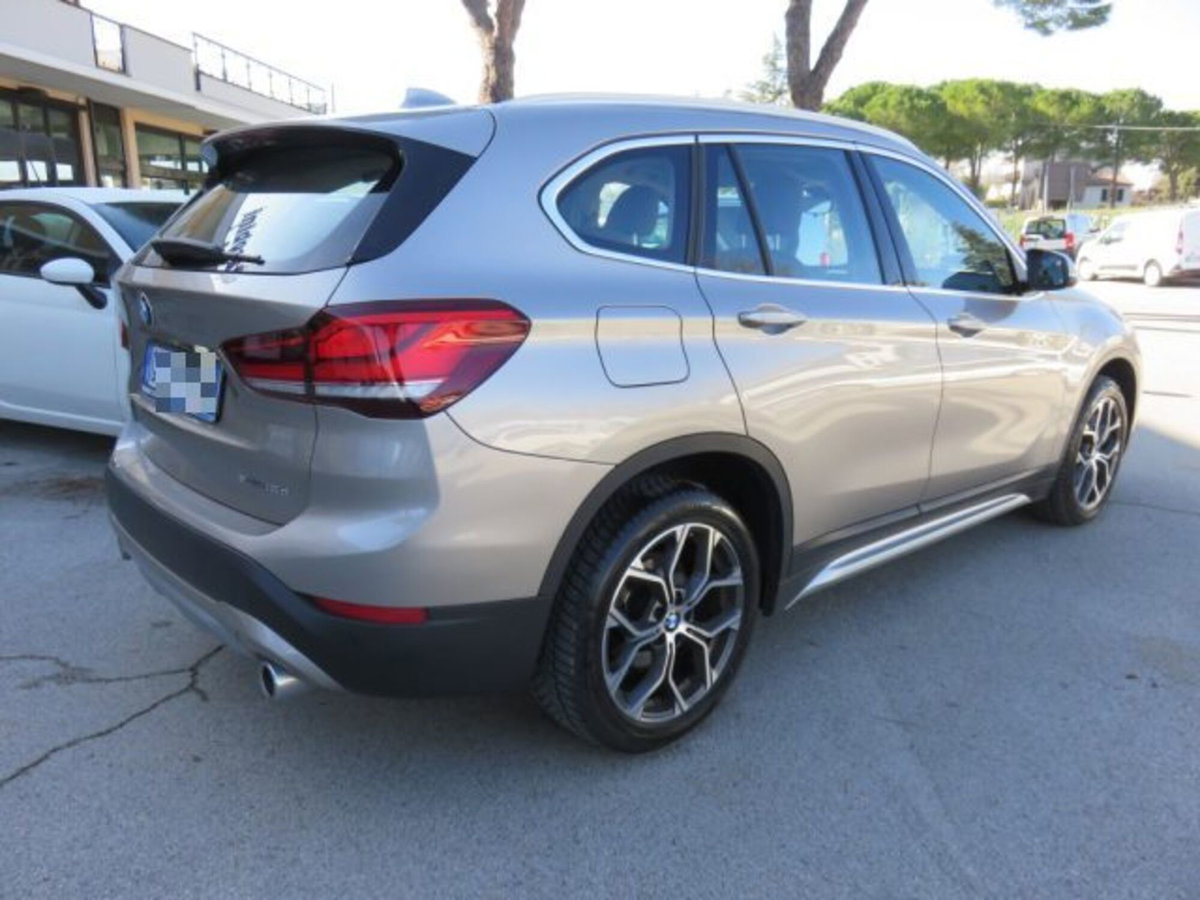 BMW X1 xDrive18d xLine Plus (2)