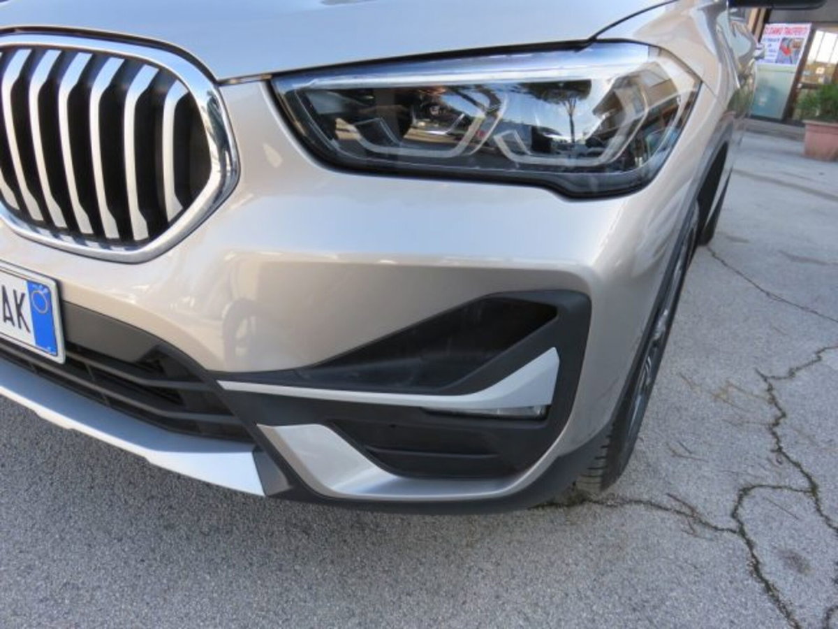 BMW X1 xDrive18d xLine Plus (6)