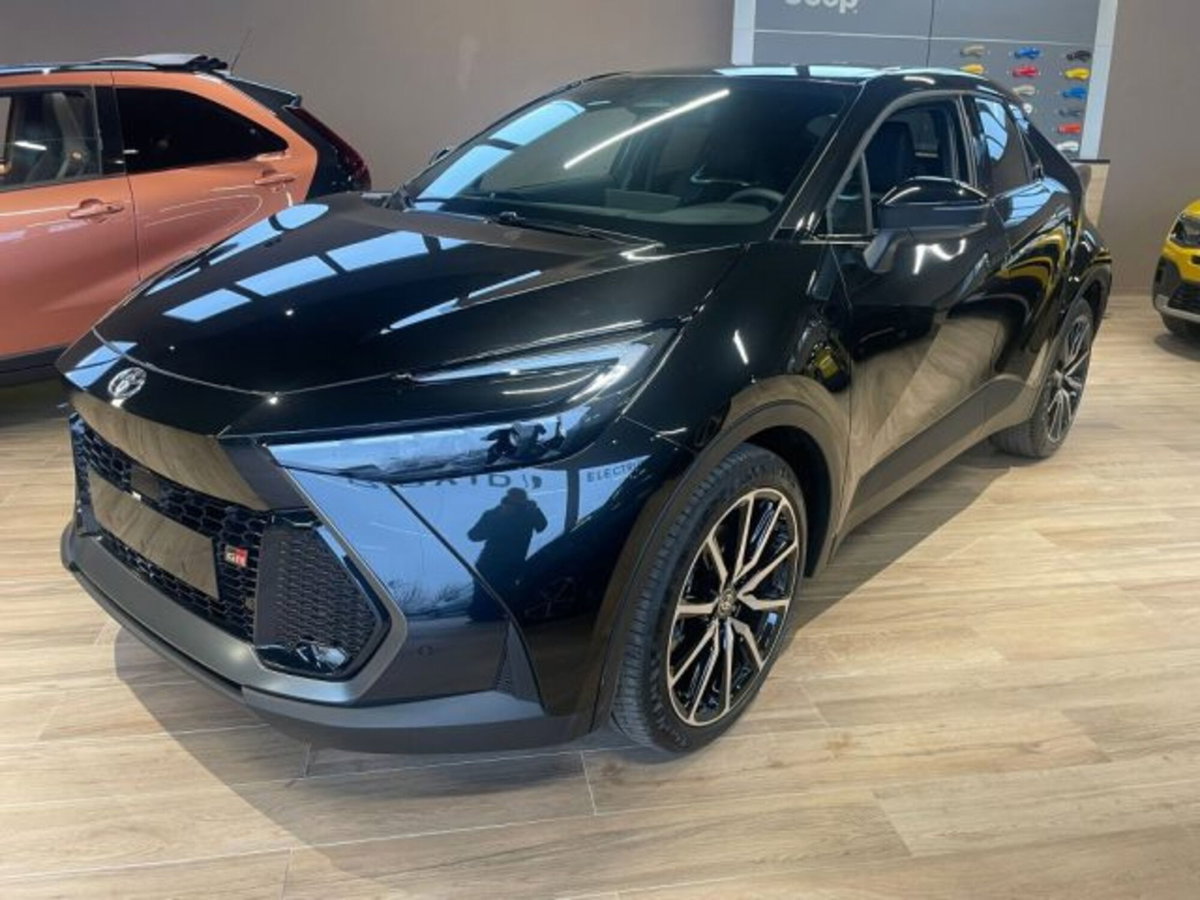 Toyota Toyota C-HR 2.0 phev GR Sport fwd e-cvt