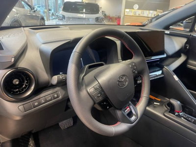Toyota Toyota C-HR 2.0 phev GR Sport Premiere fwd e-cvt (11)