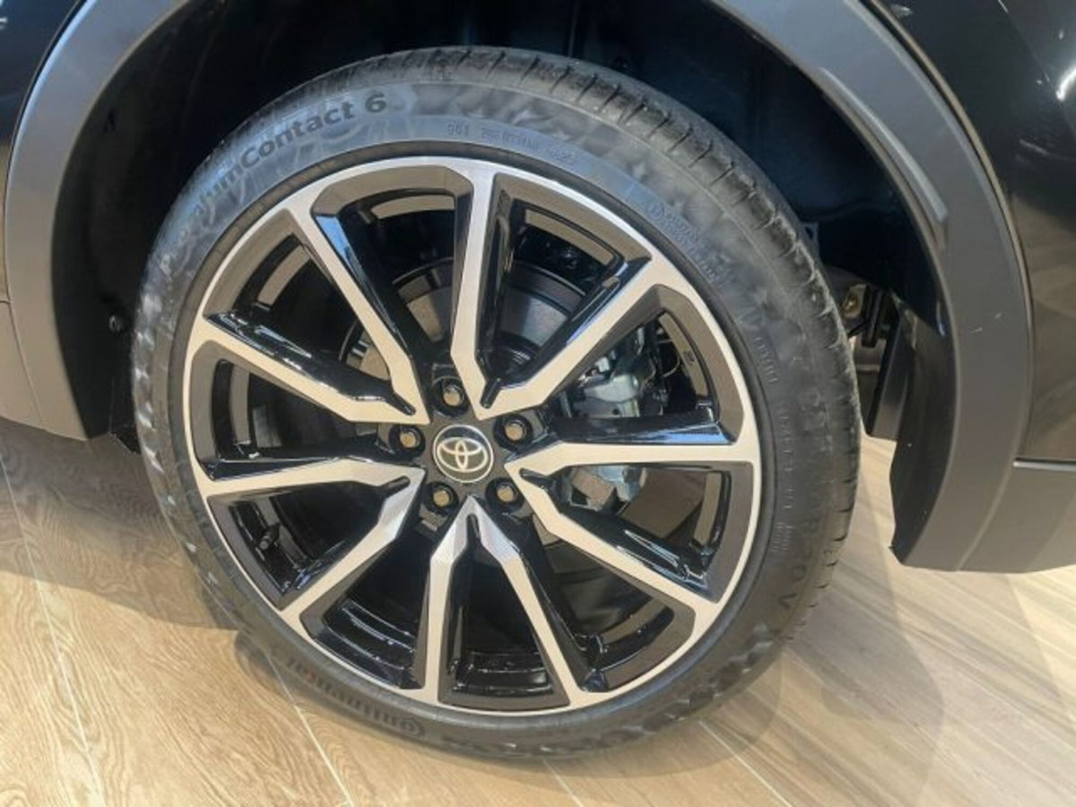 Toyota Toyota C-HR 2.0 phev GR Sport fwd e-cvt (13)