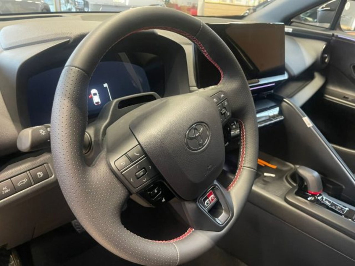 Toyota Toyota C-HR 2.0 phev GR Sport fwd e-cvt (16)