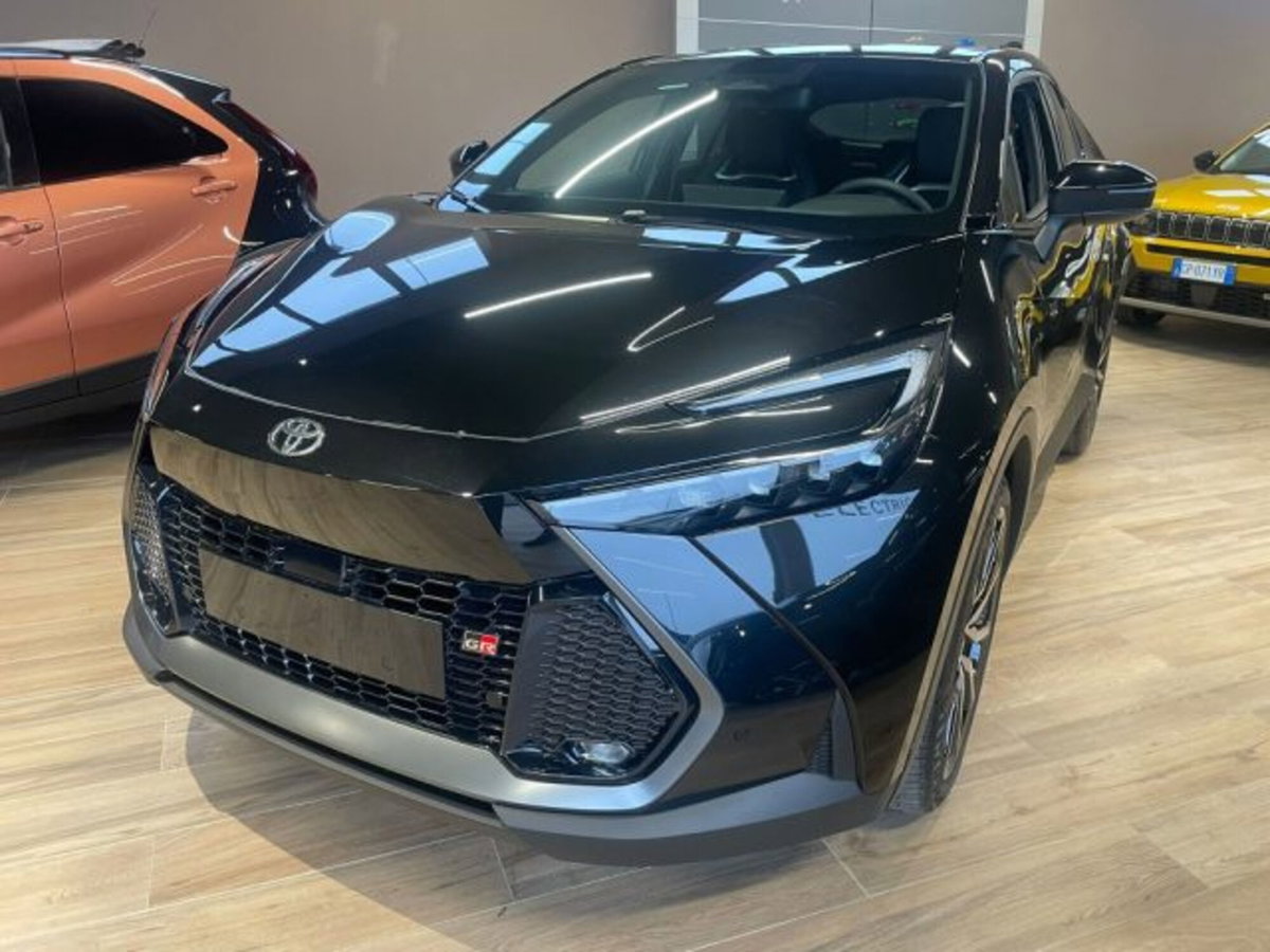Toyota Toyota C-HR 2.0 phev GR Sport fwd e-cvt (3)