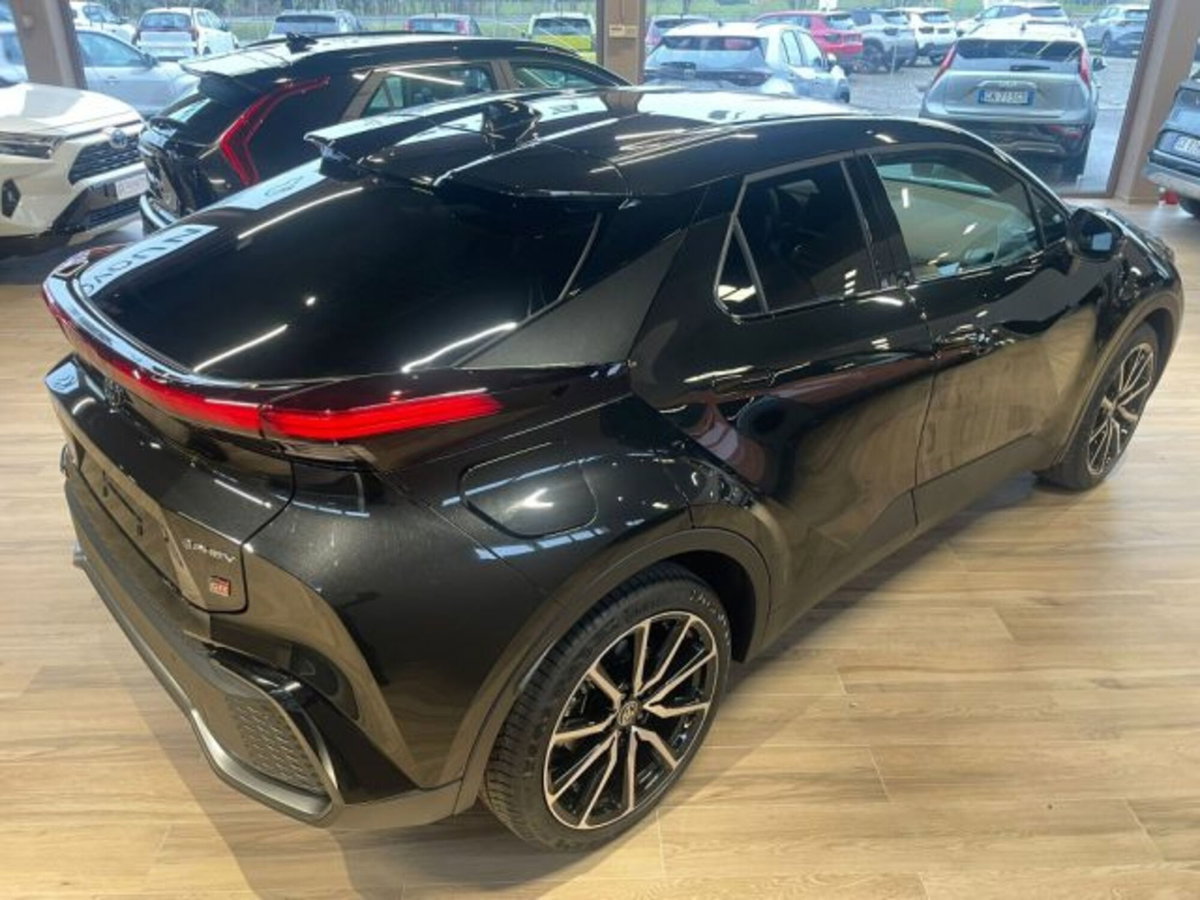 Toyota Toyota C-HR 2.0 phev GR Sport fwd e-cvt (6)