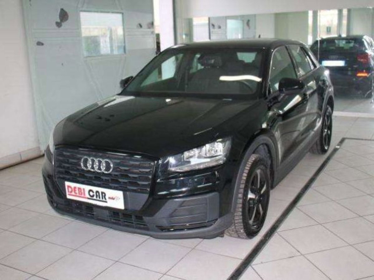 Audi Q2 35 2.0 tdi Identity Black s-tronic