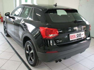 Audi Q2 35 2.0 tdi Identity Black s-tronic (6)