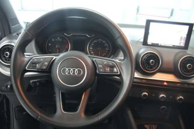 Audi Q2 35 2.0 tdi Identity Black s-tronic (7)